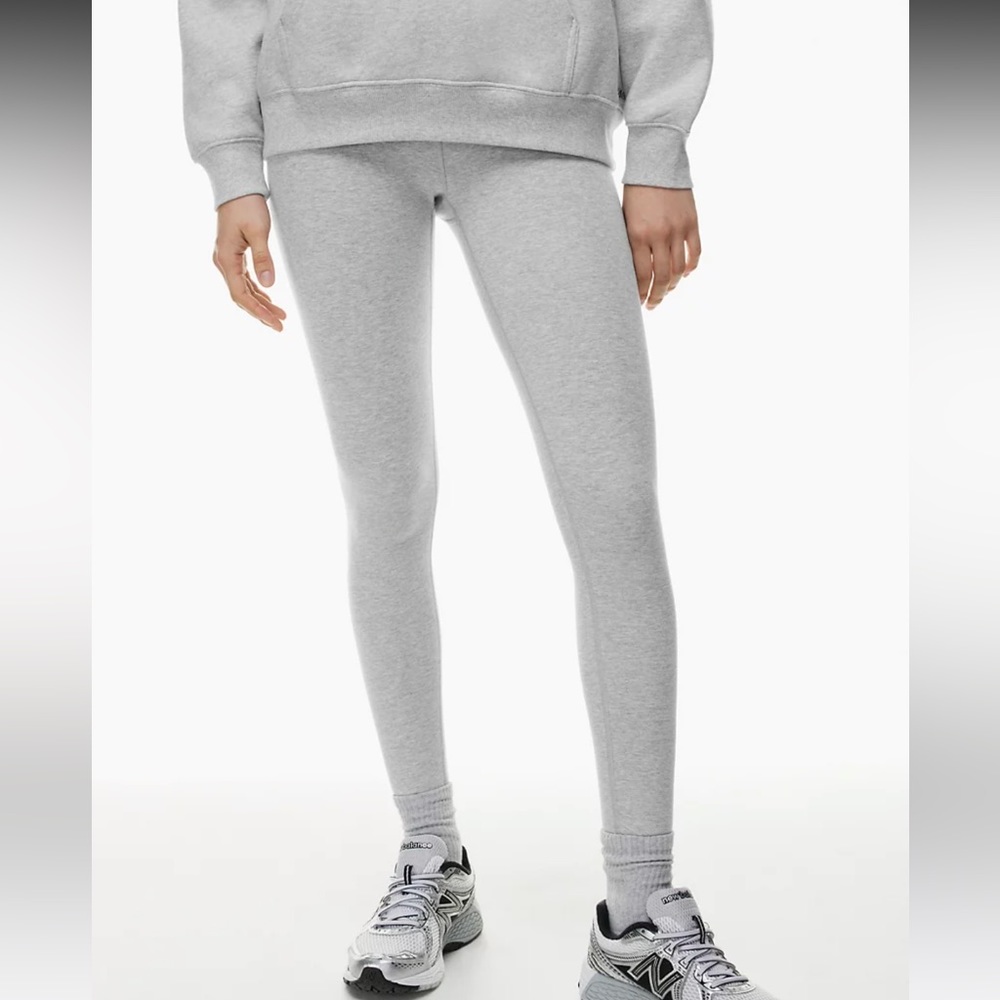 NWT TNA Hold-it hi-rise legging